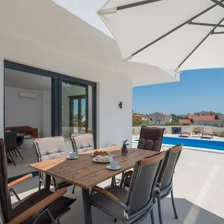 Holiday home Ferienhaus Fur 6 Personen Ca 100 Qm In Vodice, Dalmatien Norddalmatien Vodice